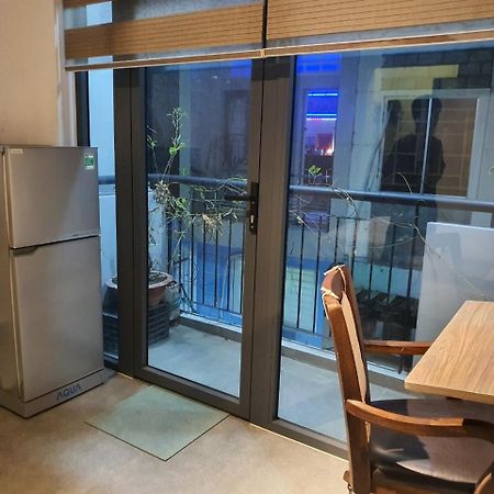 Zvillage Ncc - Modern Townhouse In District 1 Хошимин Экстерьер фото