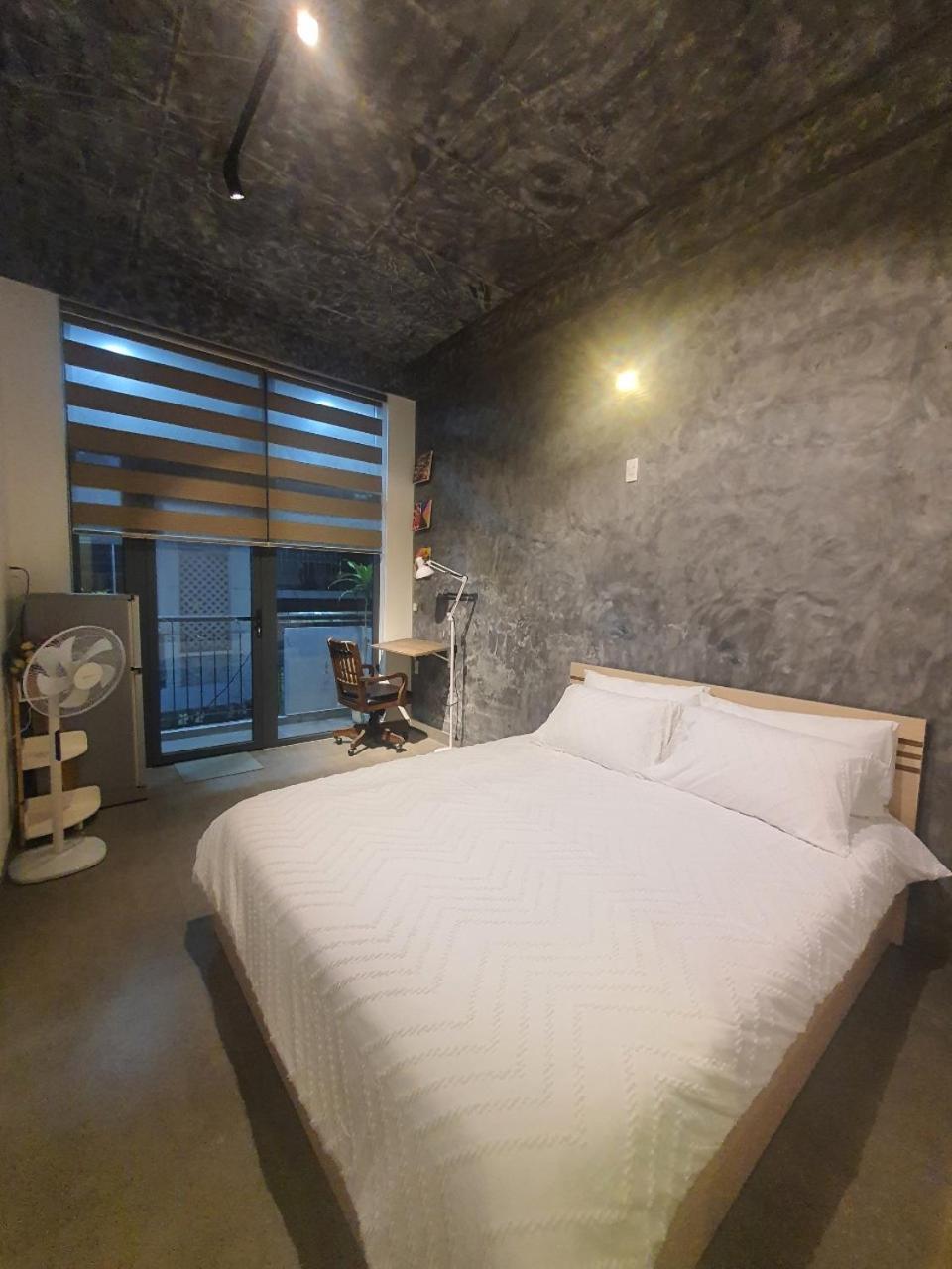 Zvillage Ncc - Modern Townhouse In District 1 Хошимин Экстерьер фото